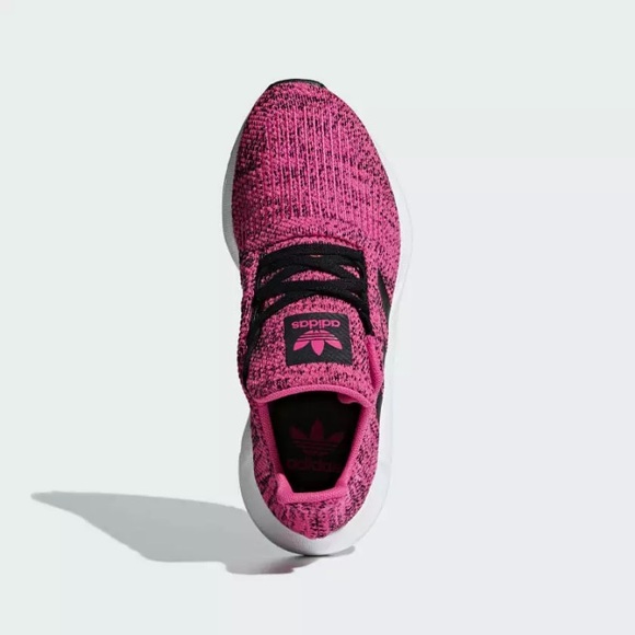Adidas Youth Swift Run Shoes - Picture 3 of 7